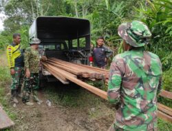 Material Kayu Telah Tiba, Satgas TMMD Ke 120 Kodim 1015/Sampit Siap Untuk Membuat Jembatan