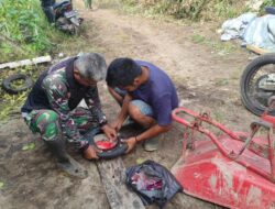 Anggota Satgas TMMD ke 120 Kodim 1015/Sampit Perbaiki Arco Yang Rusak