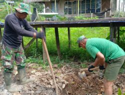 Satgas TMMD Reguler Ke-123 dan Warga Gali Lubang Cakar Ayam