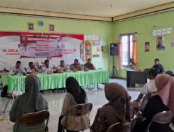 Babinsa Koramil 1015-02/MH Utara Hadiri Musdes Pembentukan Koperasi “Merah Putih” sebagai Upaya Pemberdayaan Ekonomi Warga