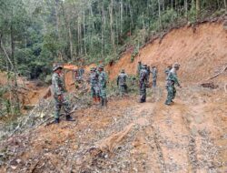Tingkatkan Akses Desa, TMMD Kodim 0106/Aceh Tengah Kerahkan Excavator Bersihkan Jalur Jalan
