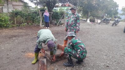 Satgas TMMD Bantu Warga Bukit Sari Bangun Akses Air Bersih Demi Tingkatkan Kesejahteraan