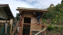 Semangat Satgas TMMD dan Warga Arul Gele, Pembangunan MCK Terus Dikebut