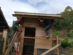 Semangat Satgas TMMD dan Warga Arul Gele, Pembangunan MCK Terus Dikebut