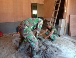 Gotong Royong Satgas TMMD dan Warga Roteh Wujudkan Rumah Impian Ibu Kasnawati