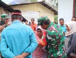 “Hanya Allah yang Bisa Membalas,” Ujar Kasmawati Haru Terima Rumah Baru dari TNI