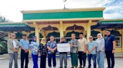 Jamkrindo, IFG, dan Kejaksaan Berkolaborasi Salurkan Bantuan Renovasi Masjid dan Surau di Pariaman
